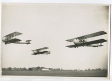 VICKERS VICTORIA LARGE ORIGINAL VINTAGE VICKERS PHOTO 