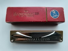 Vintage tremolo harmonica
