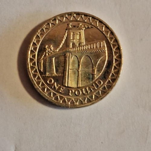 2005 coin menai straits - £1,