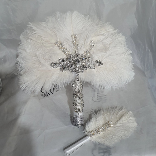 White ostrich feather wedding - white,