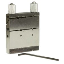 Miter-Cutting Vise/Vice and