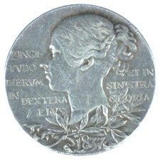 A British Queen Victoria 1837-1897 Diamond Jubilee Silver Medallion 25mm