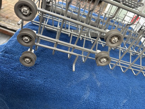 Bosch integrated dishwasher - bosch,