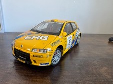 fiat punto 2003 rally 1:18 model collectible