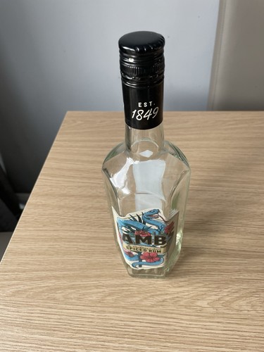 Lamb spiced rum - lamb’s,