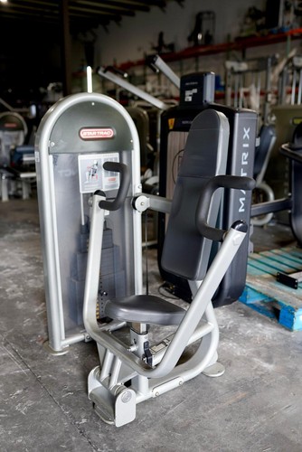 Star trac instinct chest press - star,
