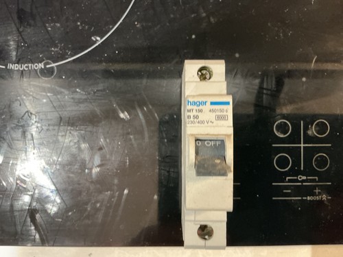 Hager 150 amp type b - mt,