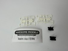 HORNBY DOUBLE LEVEL CROSSING