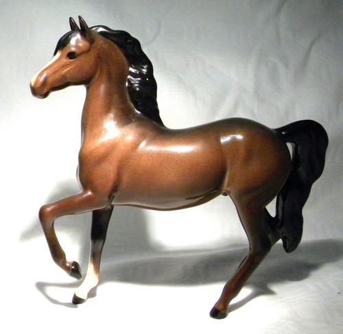 Beswick horse prancing - beswick,