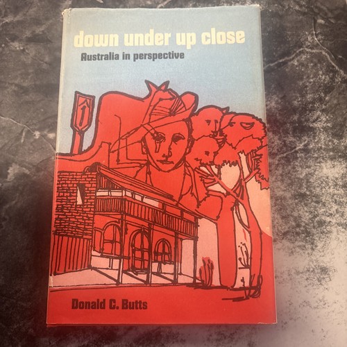 Donald butts down under - under, up