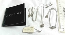 Mestige pendant bracelet - mestige,