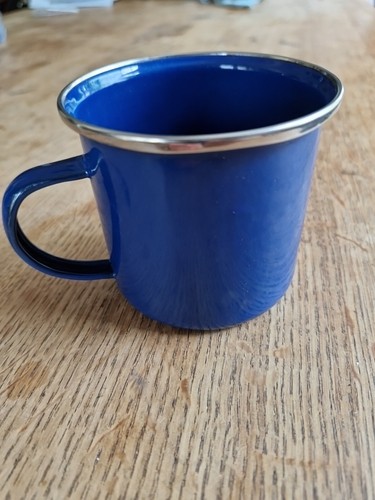Blue enamel camping mug - , 1/4