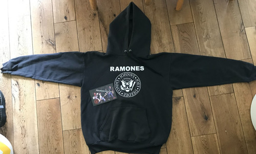 Ramones official 2002 usa - official,