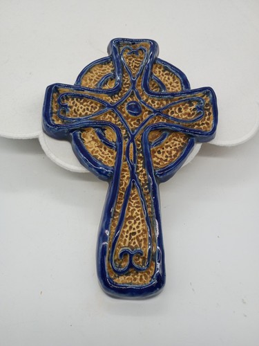 Blue tan art pottery - &,