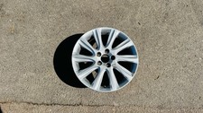 1xGenuine Volvo V40 S40 Mk3
