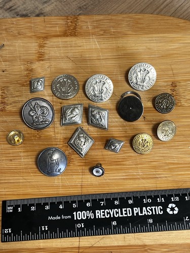 Military livery button lot - livery,