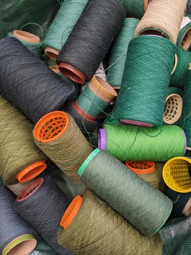 1kg pure wool ply yarn - 1kg,
