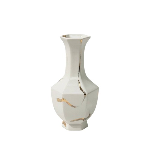 Resin vase with gold - resin, accents