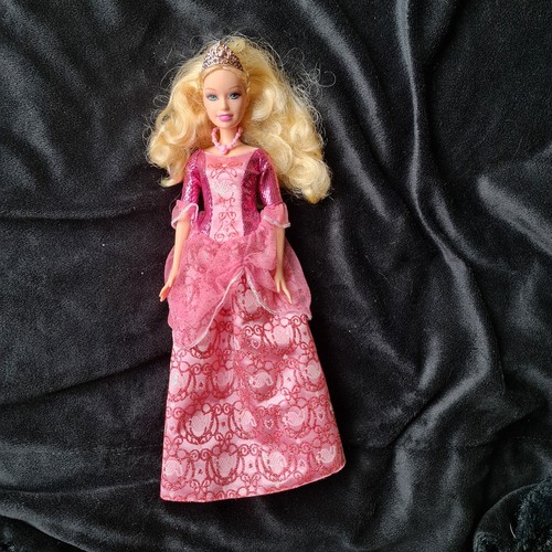 2006 cinderella barbie - barbie, ||