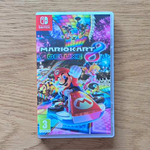 Nintendo mario kart deluxe - nintendo,