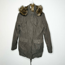Abercrombie & Fitch Military