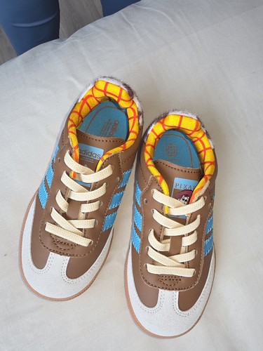 Toy story adidas sambas size - toy,