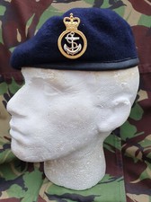 Royal Navy Beret & petty Officer Cap Badge New