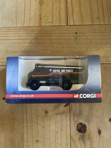 Corgi raf green goddess - green,