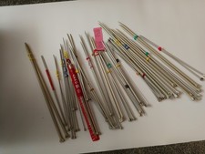 Job lot of knitting needles - selection of sizes and lengths mainly Aero
