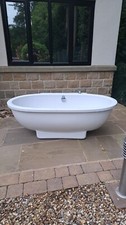 1690 x900 Luxury Bath tub white hardly used Acrylic (soft Shine) For Collection