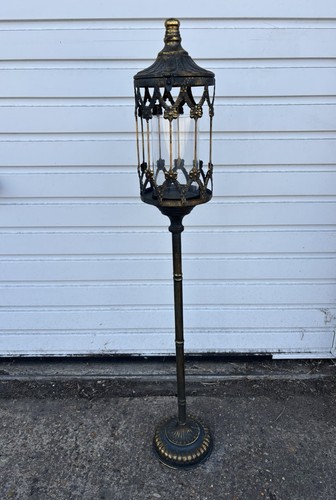 Ornate black gold floor - black,
