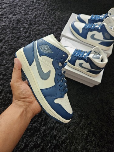 Air jordan mid french blue - 1,
