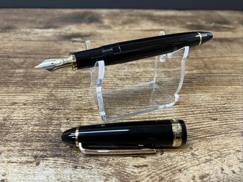 Sailor 1911 black fountain pen - black,