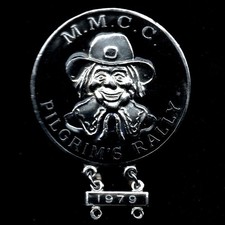 Pilgrims Rally pin badge (r