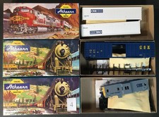 ATHEARN. 3 ROLLING STOCK