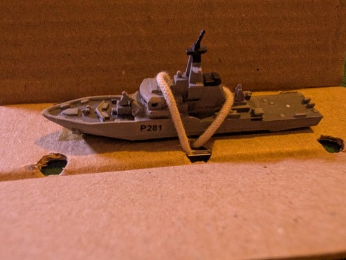 Collectible hms tyne ship - collectible,