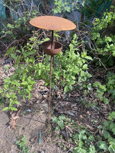 Vintage metal bird feeder iron - vintage,