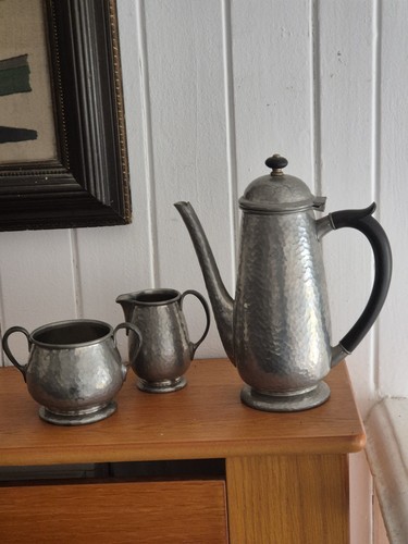 Antique english solid tudric - english,