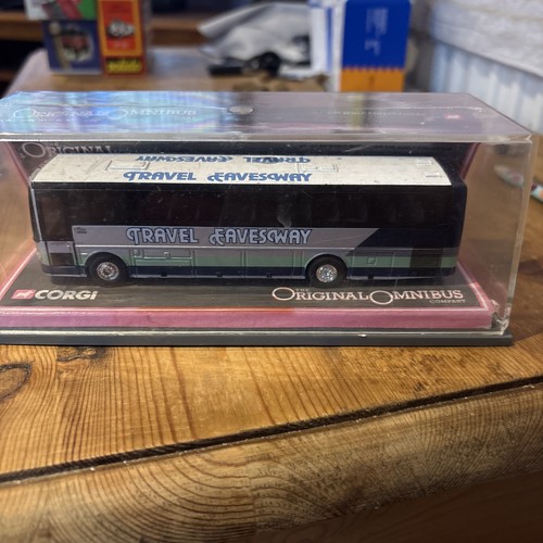Corgi ooc the original omnibus - ooc,
