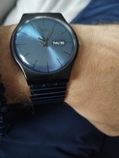 Great Looking Men's Swatch In Really Nice Condition