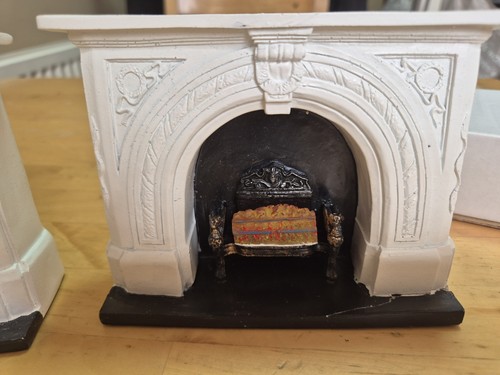 Dolls house fireplace - fireplace, x2