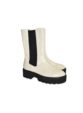 $700 STUART WEITZMAN PRESLEY