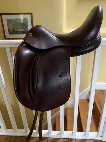 Prestige dressage saddle - prestige,