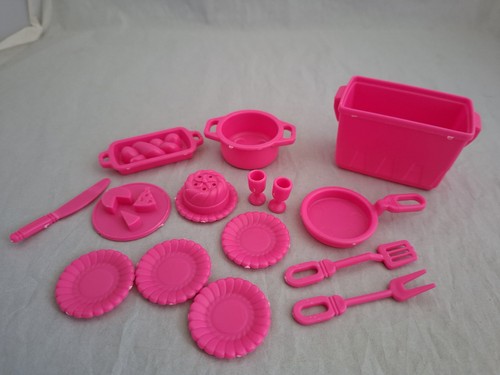 Vintage barbie dream house - vintage,