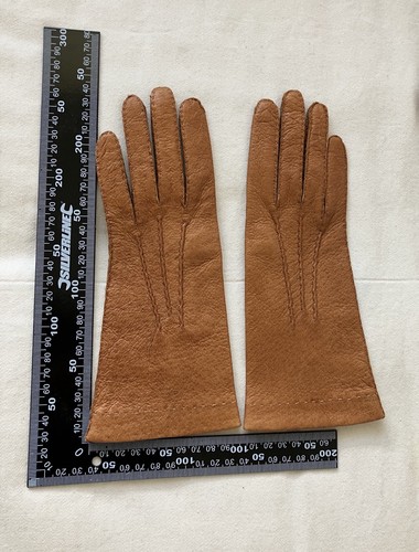 Vintage tan silk lined - vintage, leather