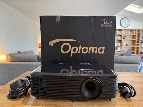 Optoma hd142x 000 lumen - 3,000,
