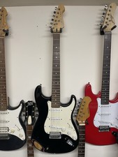 Cruiser By Crafter strat Style rock electric guitar Black Distressed Project