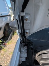 CITROEN DS3 E-HDI DSTYLE MK1 (A55) 2010-2012 BONNET HINGE RIGHT SIDE 7912F6