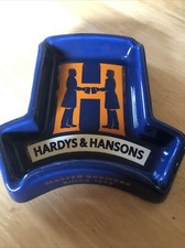 HARDYS AND HANSON CERAMIC ASHTRAY PUB BAR COLLECTIBLE