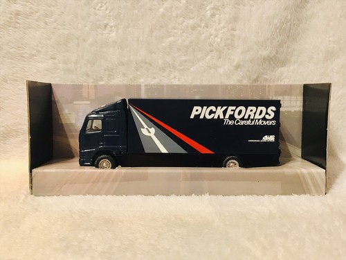 Corgi 59541 volvo - 4, wheel